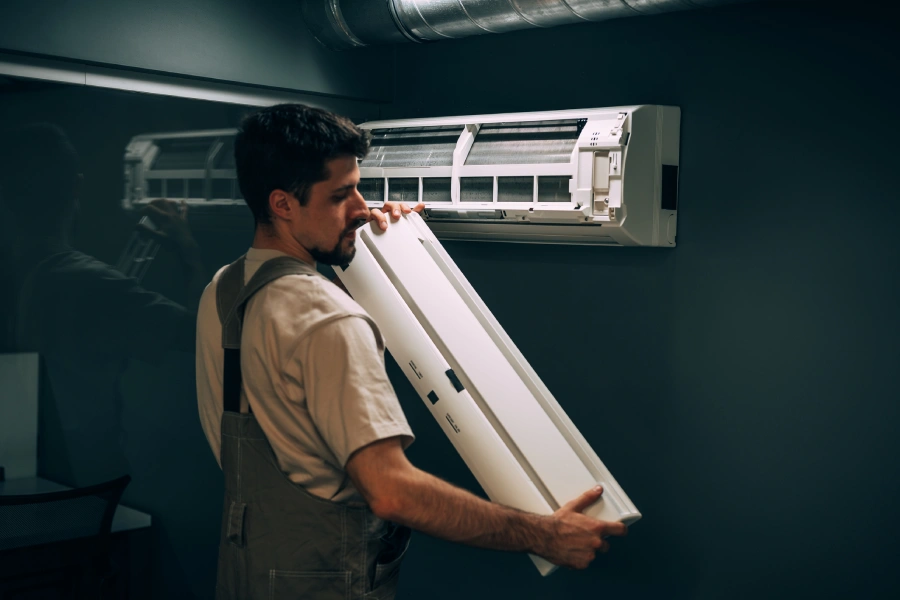 Professional AC Leak Repair in Flagstaff, AZ Professional AC Leak Repair in Flagstaff, AZ